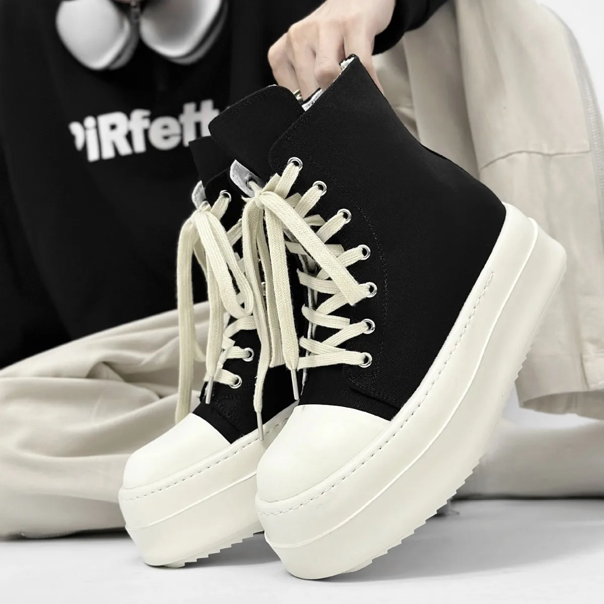 

Height-increasing Muffin Platform High-top Board Men's Zipper Couple Canvas American High Street Locomotive Derby Boots Women