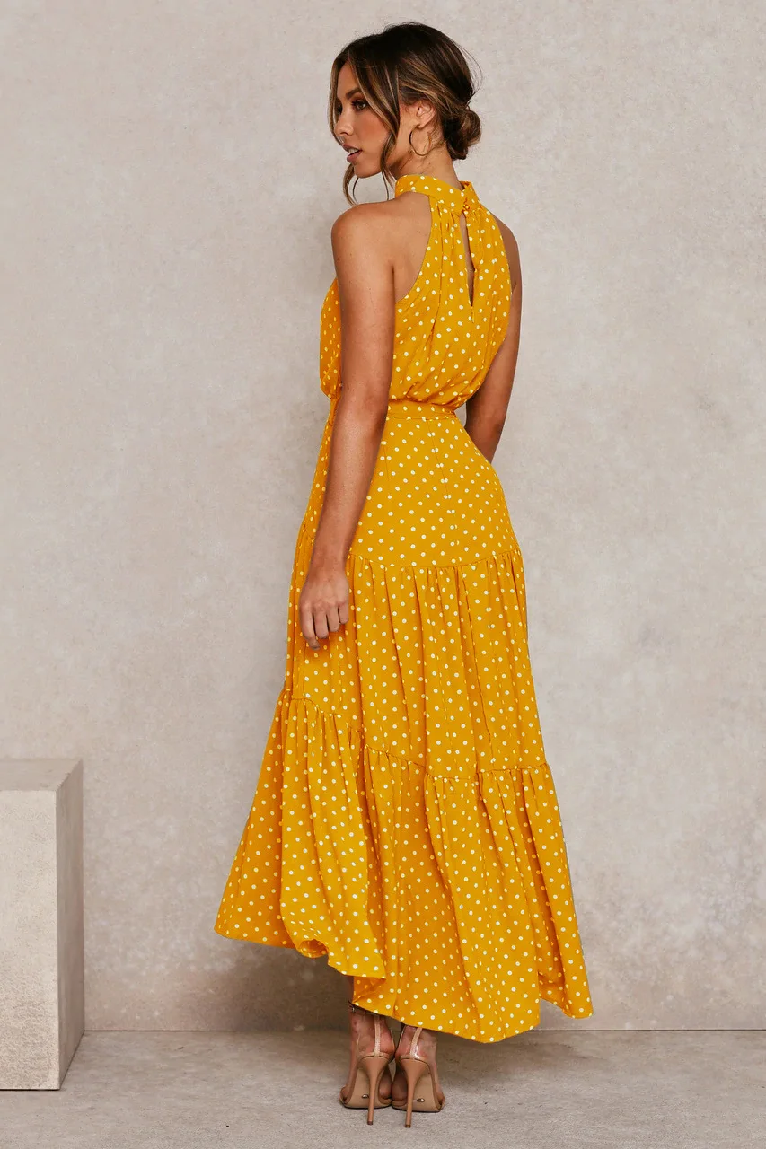 Women's Halter Neck Maxi Dress - Floral Print Boho Chic Smocked Waist Summer Beach Dress for Vacation Casual Wear