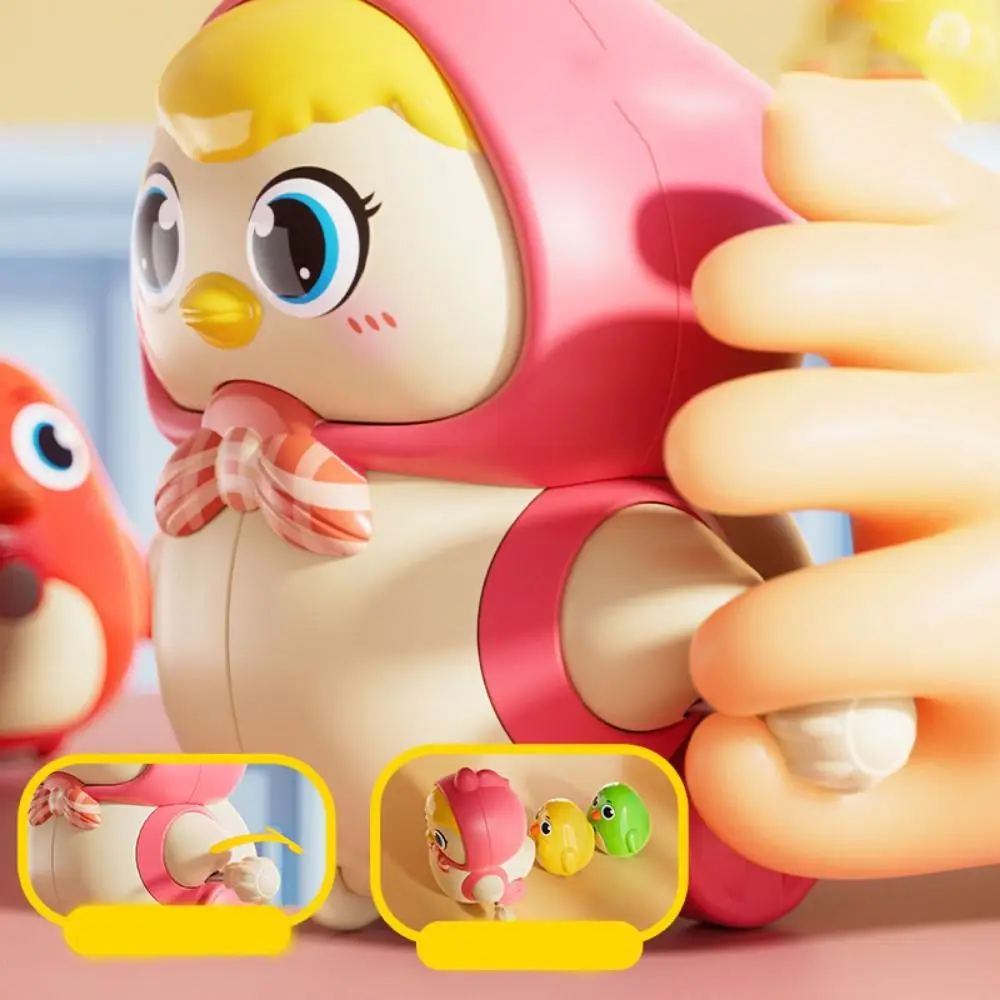 Giocattoli mobili a orologeria di pollo Adsorbimento magnetico Giocattolo interattivo di carica di pollo anime Simpatico cartone animato Altalena Camminata Giocattoli striscianti