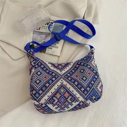 Female Shoulder Messenger Bag Trend Bag Simple Zipper Handbags Ethnic Style Canvas Shoulder Bag Small Tote 2023 Woven Beach Bag