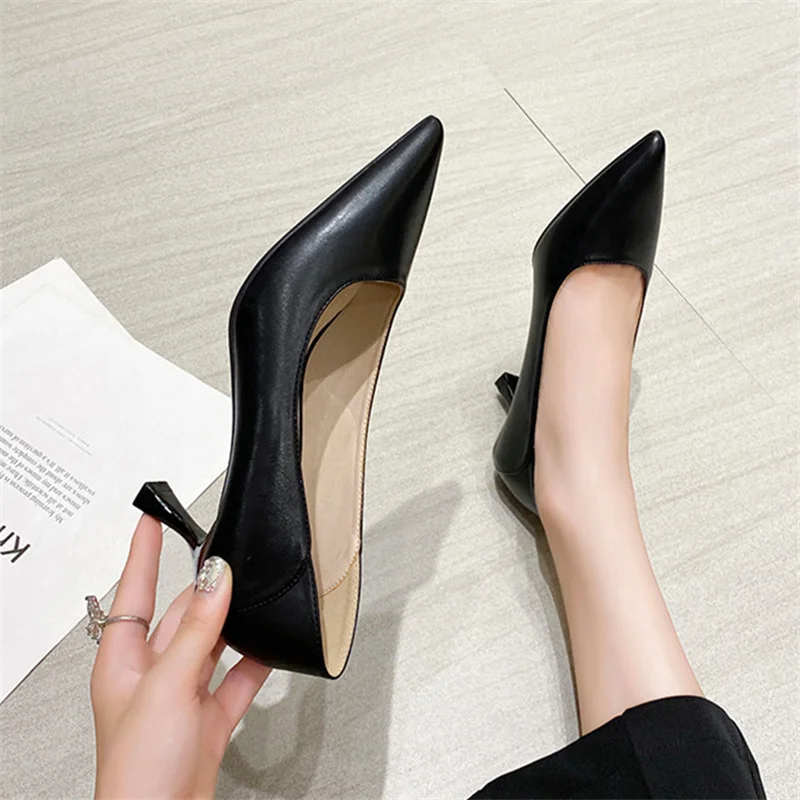 Spring Autumn Shallow Mouth Comfort Women Pumps Fashion Thin Heels Pointed Toe Solid Shoes Office Work Soft Leather Shoes