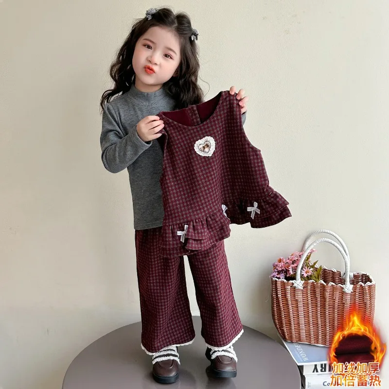 

Girls' clothing set 2025 spring autumn and Winter New Love Plus Velvet Thickened Three Piece Set