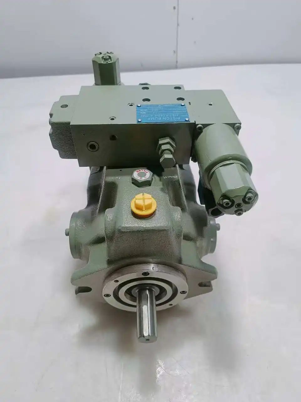 

AR16 22 A37 A45 A56 A70 A90 FR-01/04-100/14C5-S-1-H A45-FR-04-HKA Hydraulic Variable Displacement Piston Pump