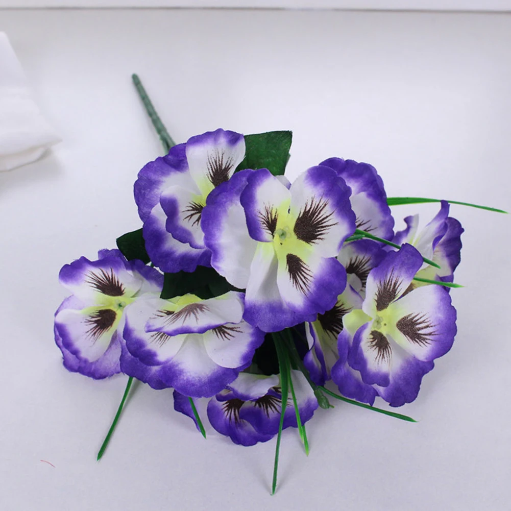 decoration-de-centre-de-table-en-fleurs-artificielles-facile-d'entretien-comme-sur-l'image-fleurs-de-paquerette-artificielles-resistantes-a-la-decoloration-fleurs-sans-entretien