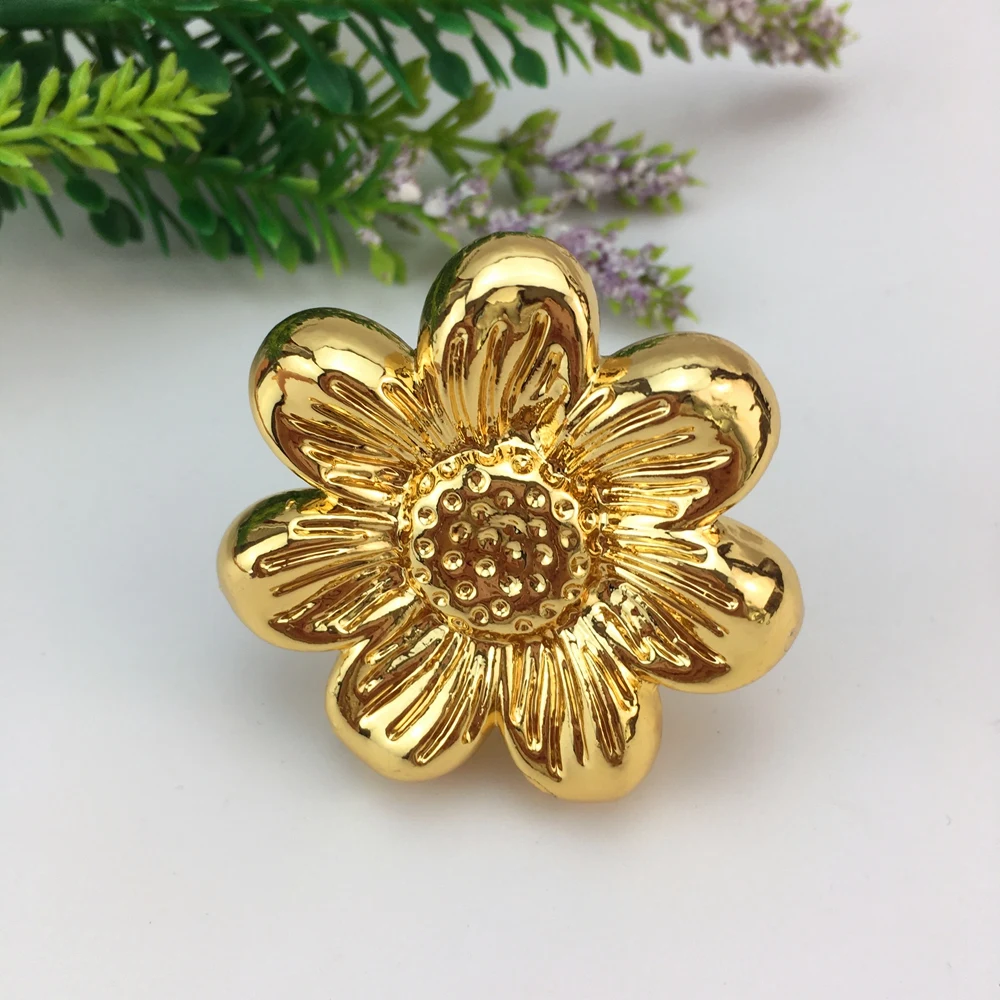 طقم سوار وخاتم نسائي ذهبي اللون ، مجوهرات ذهبية اللون ، سوار زهور كبير ، طراز إيطالي ، دبي