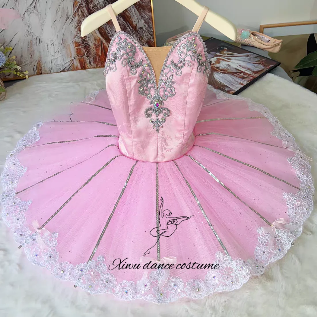   핑크 다이아몬드 장식 발레 튜튜 드레스