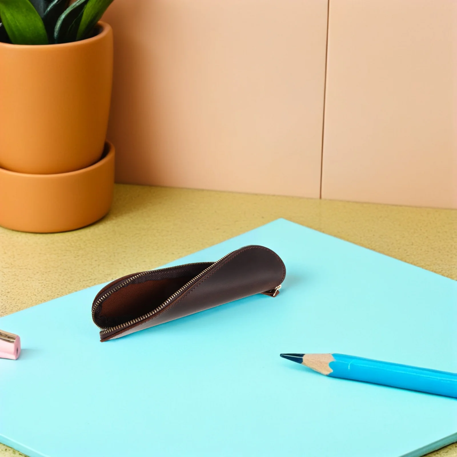 

Crazy Horse Pencil Case Vintage Small Pen Pouch Organizer For Men Women Slim Stationery Bag Zipper Portable Writing