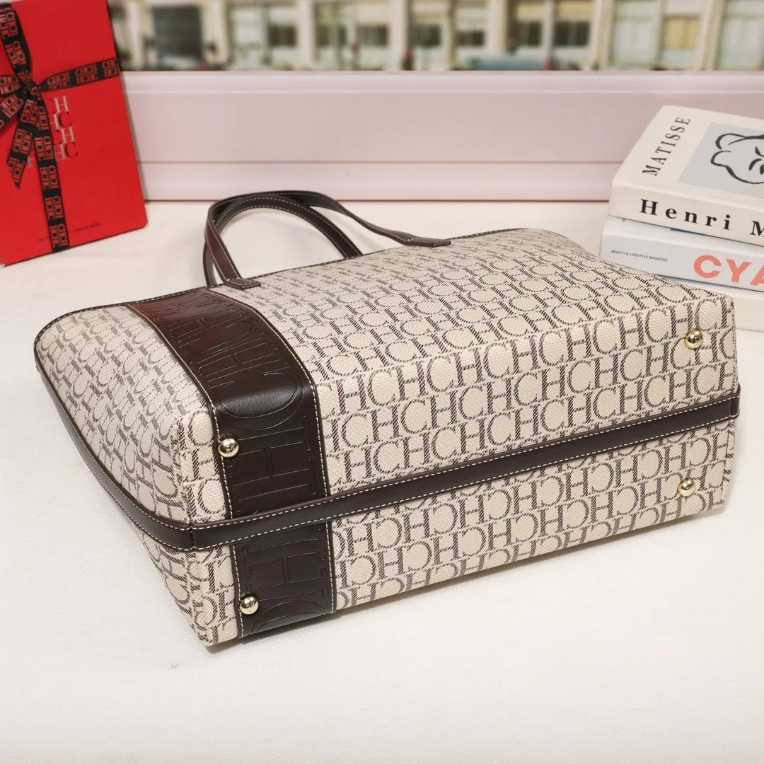 กระเป๋าโท้ทสุดชิคสำหรับผู้หญิง ความจุขนาดใหญ่ ใช้ได้ทุกวัน กระเป๋าสะพายไหล่ที่ทนทานสำหรับการเดินทาง ชายหาด และที่ทำงาน