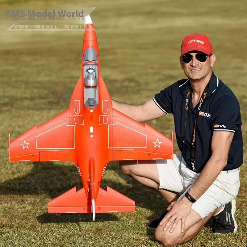 Fms 70 mm Yak-130 V2 Jacques verbesserte erweiterte Trainer-Simulation elektrische ferngesteuerte Schaumstoffflugzeuge Starrflügelflugzeugmodell
