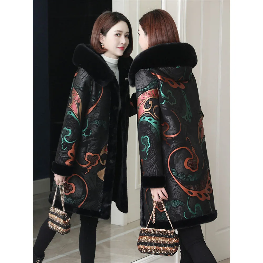 Double-sided Wear Winter Fur Coat Jacket Women 2022 New Large Size Middle-aged Female One Piece Of Fur Overcoat Long Hood Parkas