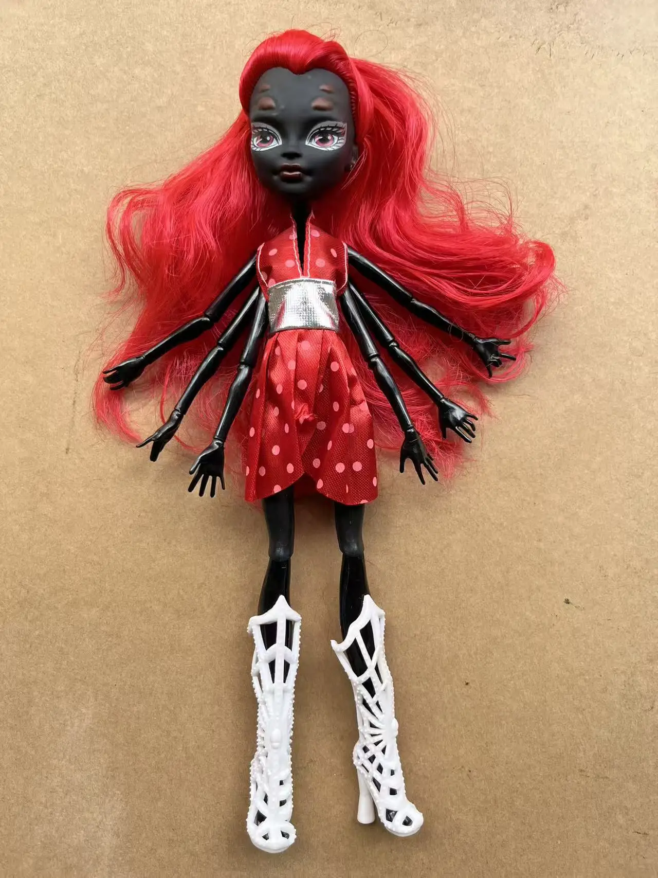 Cuerpo de Muñeco Articulado de 23 cm, Juguete de Cuerpo de Muñeco Monstruo Blanco, Verde y Marrón, Compatible con Muchas Cabezas para Niños