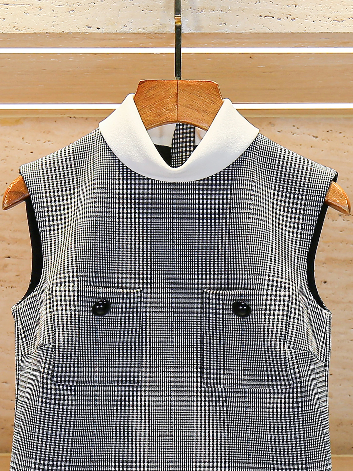 

High-End Retro Sle Plaid Stand Collar Vest Top Women's Summer Faion SP Home South Oil Ladies' Jaet