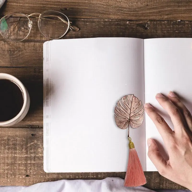 Leaf Bookmark Delicate Hollow Bookmark Set With Tassel Shiny Metal Pretty Bookmarks Gift For New Year Wedding Birthday Valentine