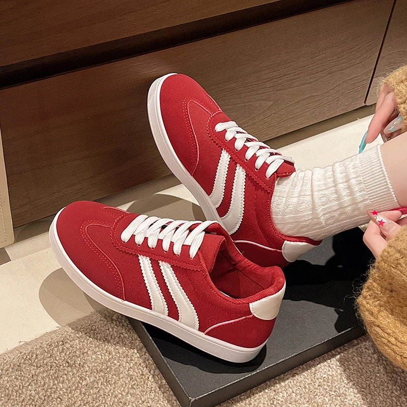 أحذية امرأة 2025 الاتجاه أحذية رياضية كاجوال مريحة الدانتيل يصل الشقق حذاء تنس تنفس المشي الركض حذاء Zapatillas De Mujer #2