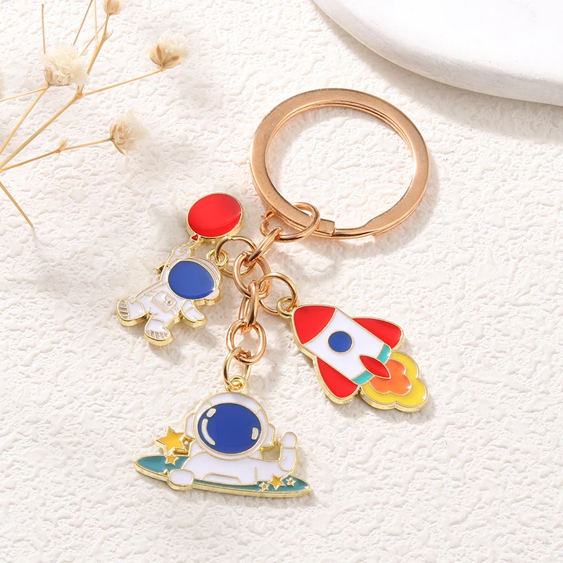 Cute Astronauts Keychains Space Rockets Moon Satellite Enamel Key Rings For Women Men Astronaut Friendship Gift Handmade Jewelry