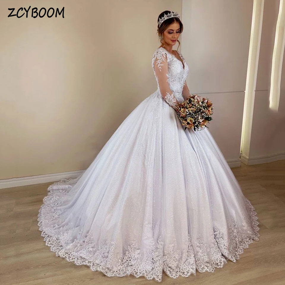 Customized White V-Neck Long Sleeves Lace Appliques Wedding Dress 2024 Ball Gown Sweep Train Floor Length Lace Up Bridal Gown