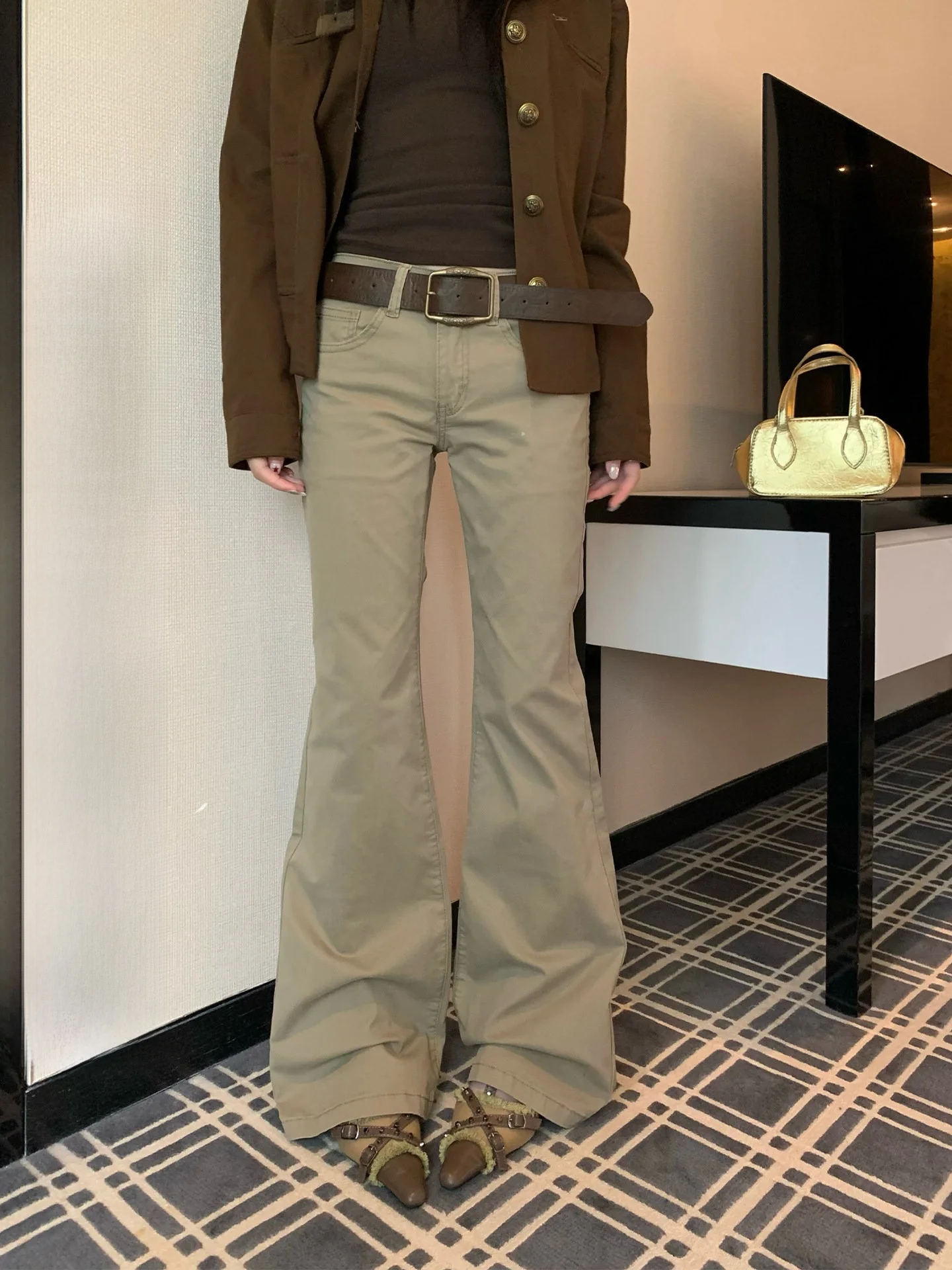 

Джинсы женские с низкой посадкой, расклешенные, осенне-зимние, цвет хаки, прямые, свободные, в пол, повседневные, из хлопкового денима