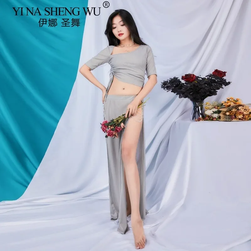 Novas mulheres trajes de dança do ventre sexy topo e frisado longo divisão saia feminina roupas de dança do ventre mangas curtas roupas de treinamento