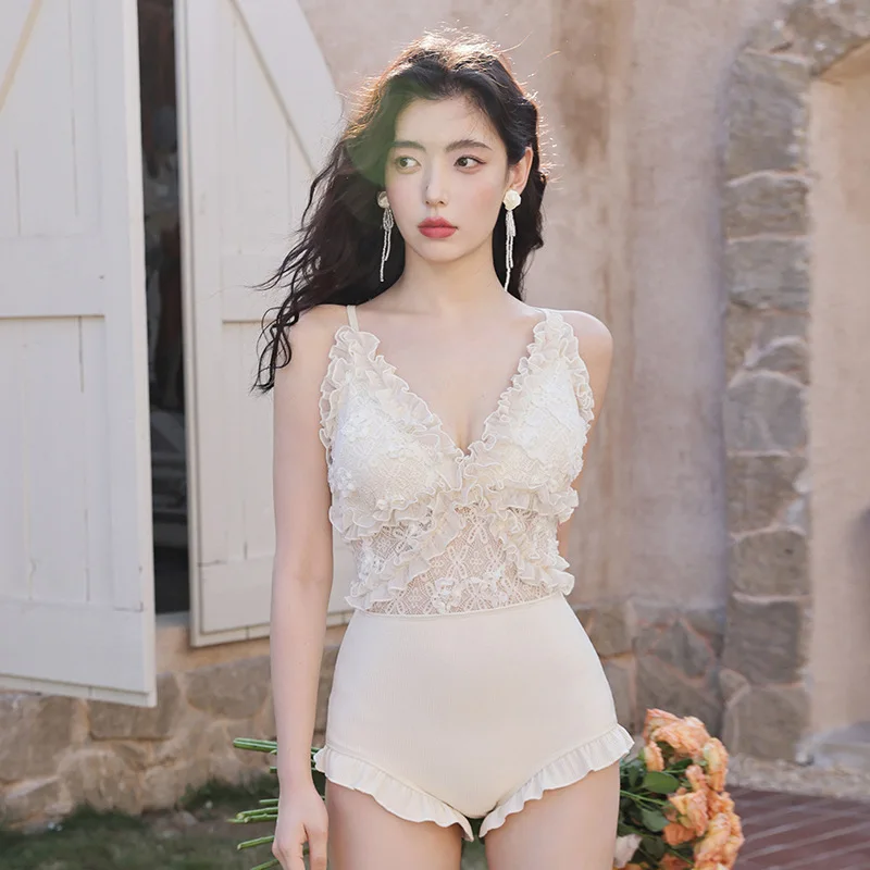 Wisuwore Korean 2023 New High Waist Small Fragrance two piece‘s Swimwear Women\'s Small Breast Set Hot Spring Fashion Swimwear