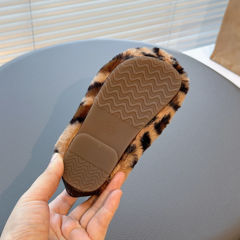 الفتيات الفراء أحذية ليوبارد القوس اللؤلؤ طفل أحذية قطنية 2-16 سنة الكاكي شقة عدم الانزلاق الأطفال ماري جين أحذية الفتيات أحذية أطفال طويلة الرقبة #6