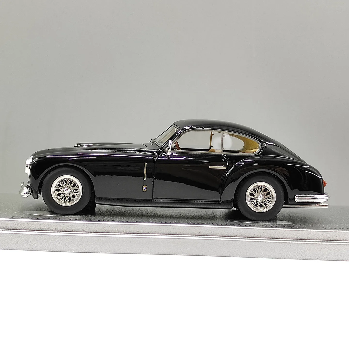 KESS 1:43 Scale Ferrari 166 Inter Farina 1949 Resin Car Model