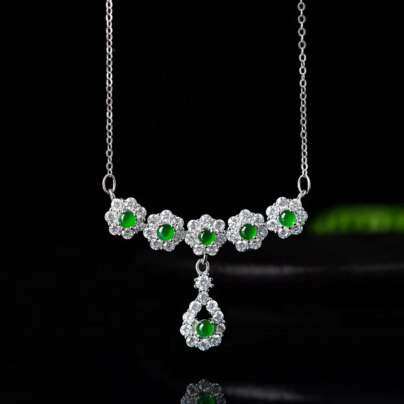 

High-End Natural a Cargo Green Surface S925 Silver InlayJade Stone Women's Fashion Pendant Set Chain