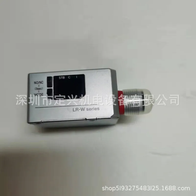 

Photoelectric Switch Sensor LR-W500C M12 Connector 4 Pin Type