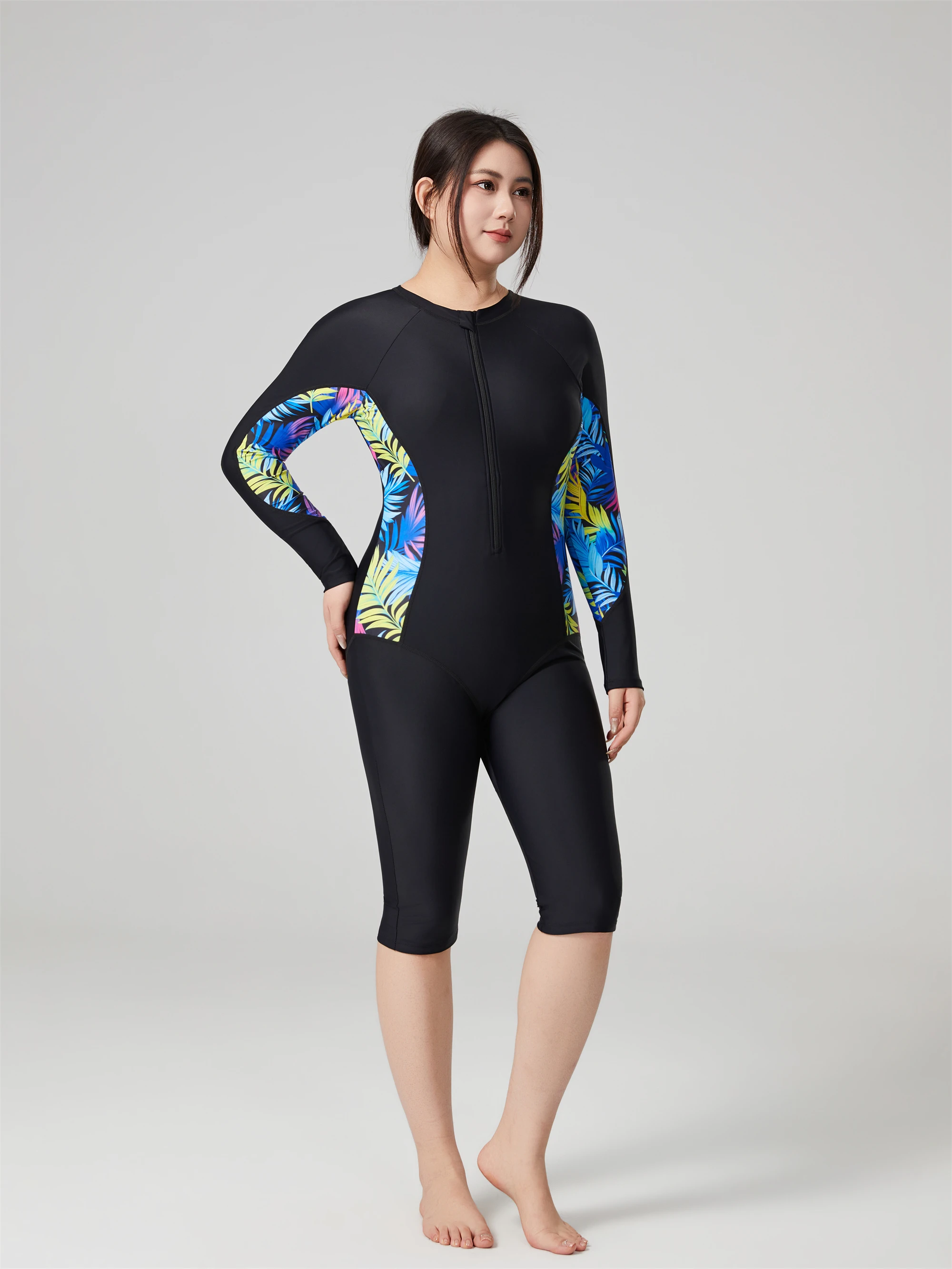 

plus Size Swimsuit Long Sve Spor Surfing Suit for Swimming Pool Special Five Pants Swimwear for Women