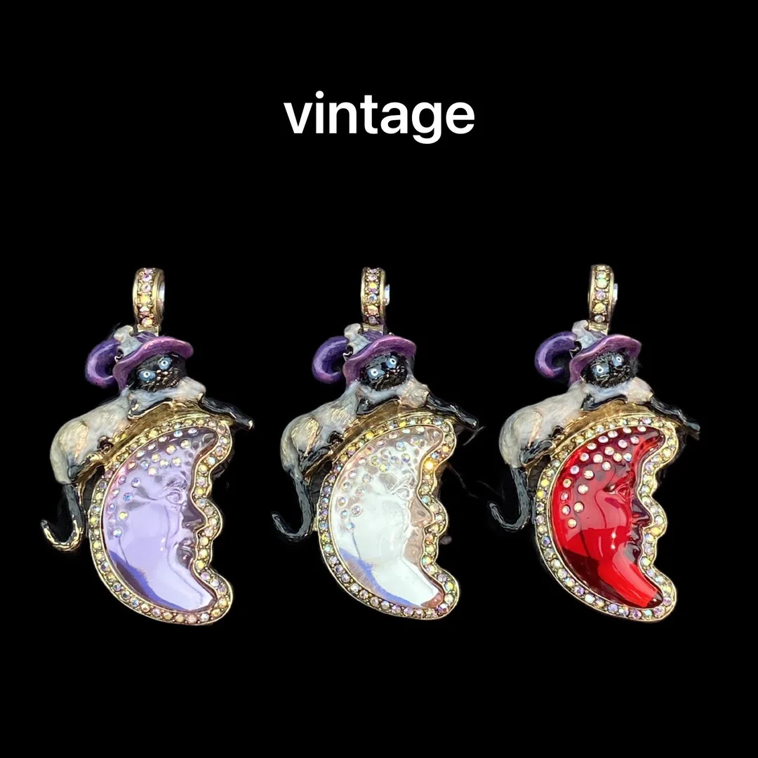 2023 New Handmade Enamel Moon-Face Maine Coon Styling Retro Pendant Jewelry for Woman Trend