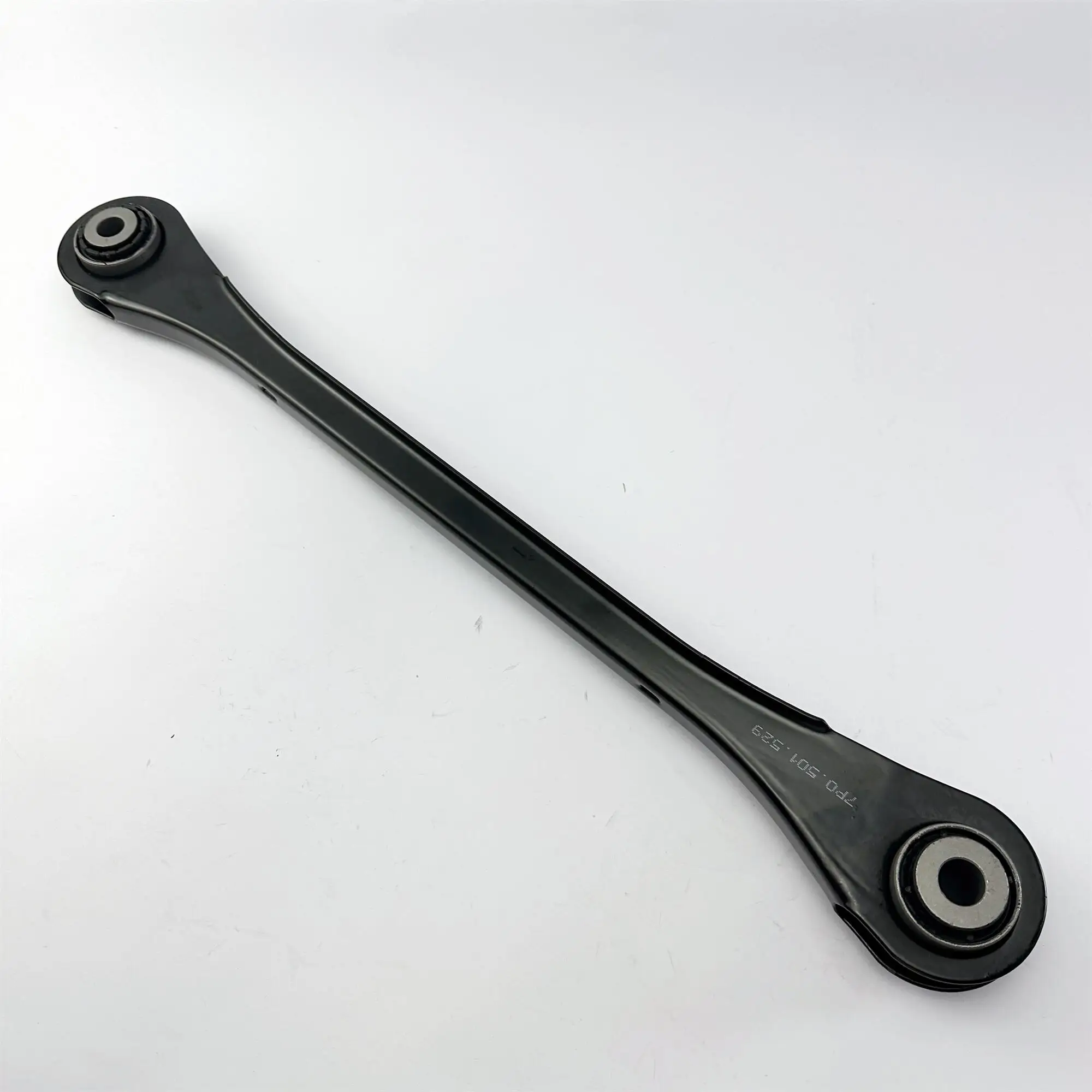 7P0501529 7P0501530 95833104500 95833104600 Steering Tie Rod Rear Swing Arm Chassis Assembly Replacement Components