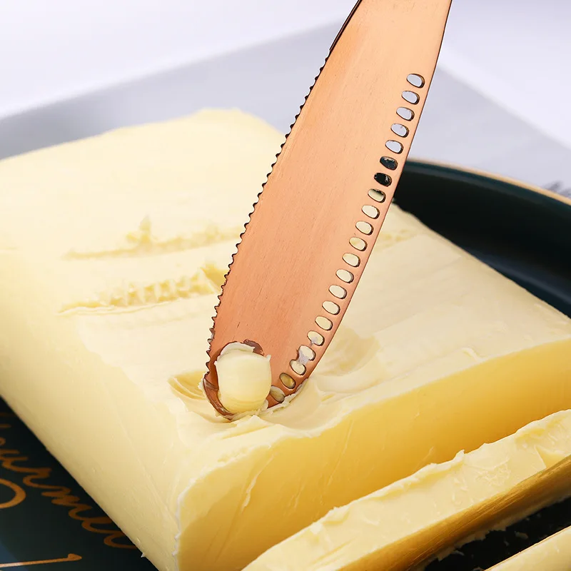 Utensilios de cocina profesionales pulidos con espejo: cuchillo para repostería con hoja Granatons, tenedor de dientes curvo, cuchillo para mantequilla —— Grado en restaurante