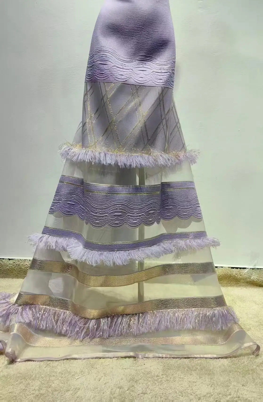 tessuto-in-pizzo-broccato-nigeriano-all'ingrosso-2026-tessuto-in-pizzo-jacquard-africano-dorato-di-alta-qualita-per-cucire-abiti-da-festa-midi-di-lusso