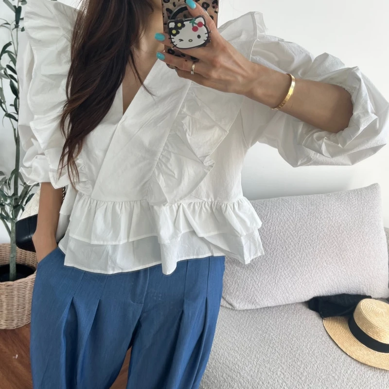 

White Bubble Sve Doll irt Women's Loose Fit Long Sve ort Design Korean Sle irt Autumn New Arrival Faionable