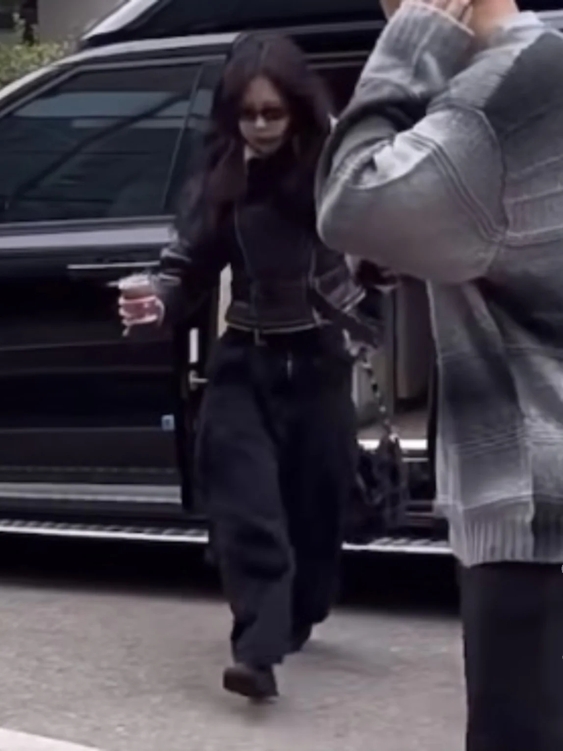 제니 빈티지 블랙 PU 가죽 양털 칼라 롱 슬리브 오토바이 재킷 트렌디 여성 코트 스트레이트 튜브