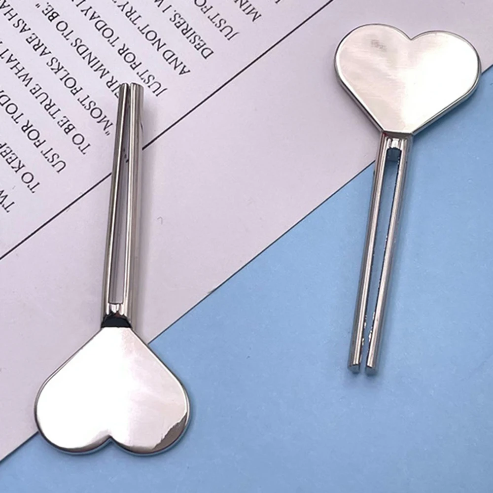 Stainless Steel Manual Toothpaste Squeezer Heart shaped Metal Dispenser Tube Squeezer Key Roller Set Bathroom Accessories