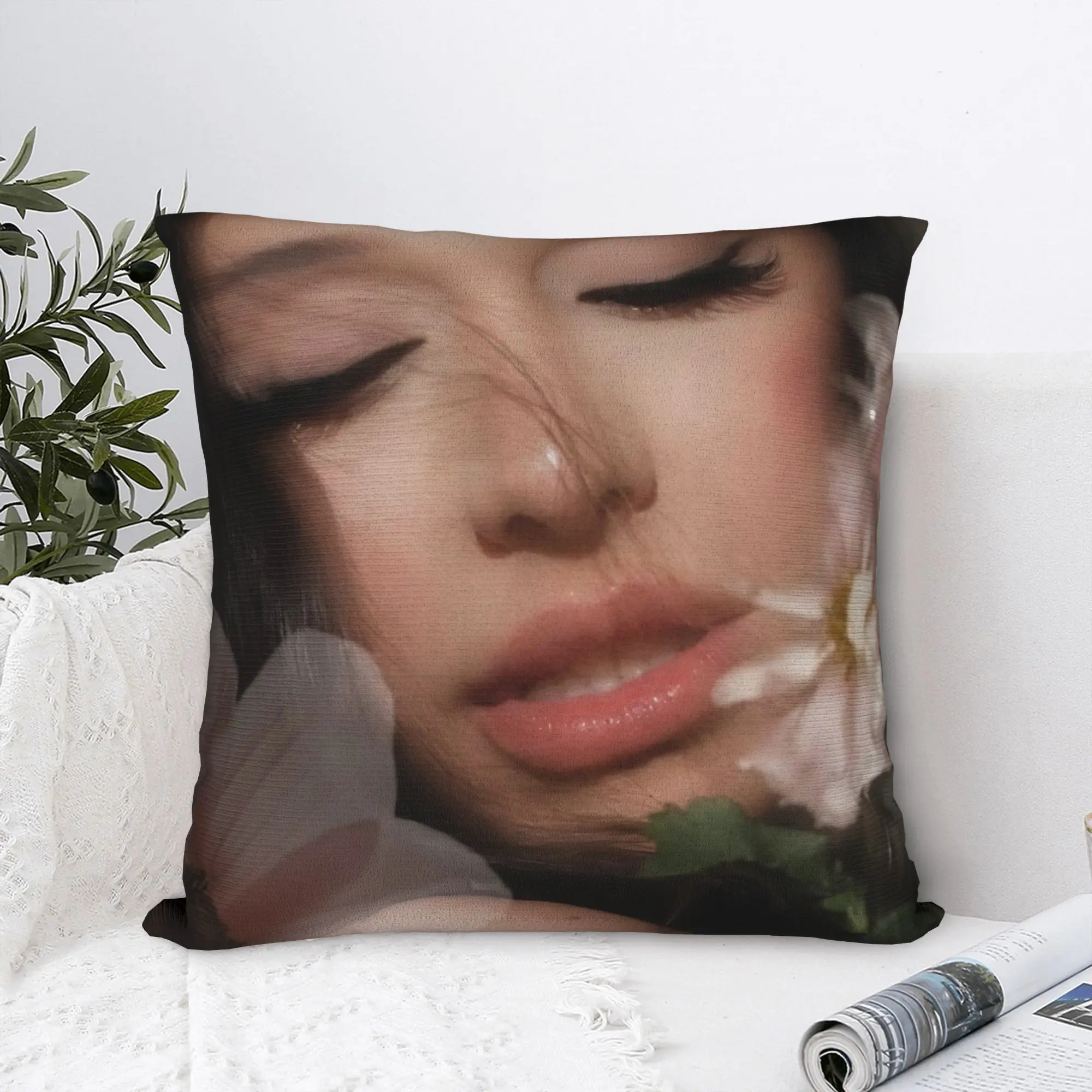Singer Arianas Grandes Pillow Case  Print Pillow Cover For Sofa Car Home Decor Retro Trendy Pillowcases