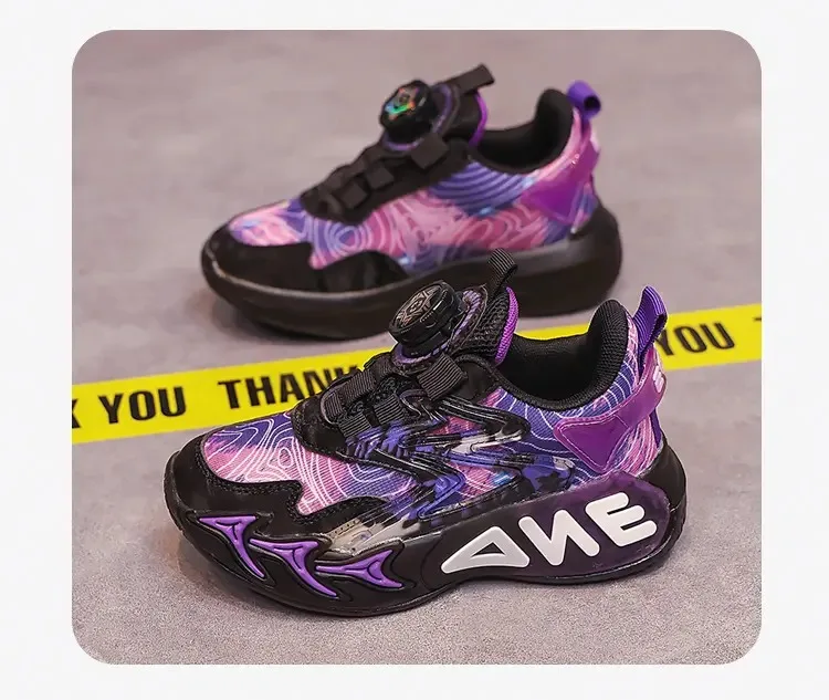 Новый стиль кожаной обуви и спортивной обуви 2025 года с модными цветными схемами, детские кроссовки для активного отдыха.