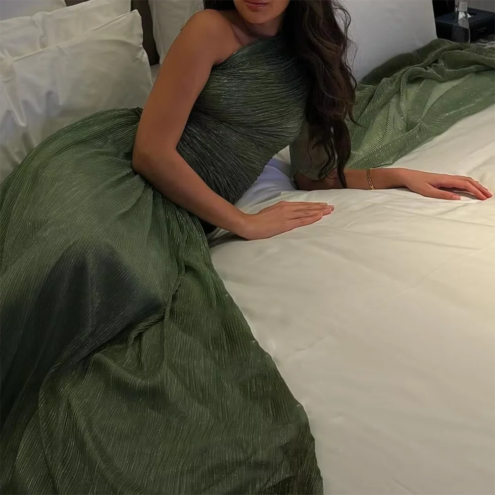 Vestidos de noche formales elegantes de una línea hasta el suelo con un hombro, vestidos de fiesta personalizados