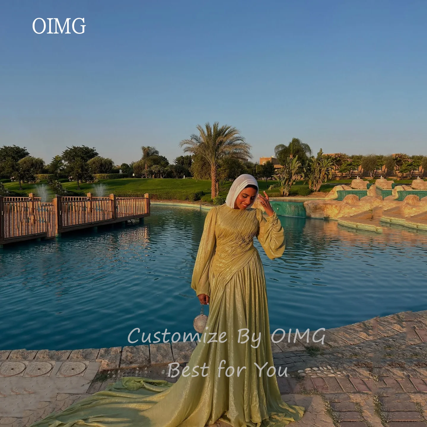 OIMG Casual Modest Green A Line Prom Gowns O Neck Pleated Party Gown Floor Length Evening Dress 2025 Customized