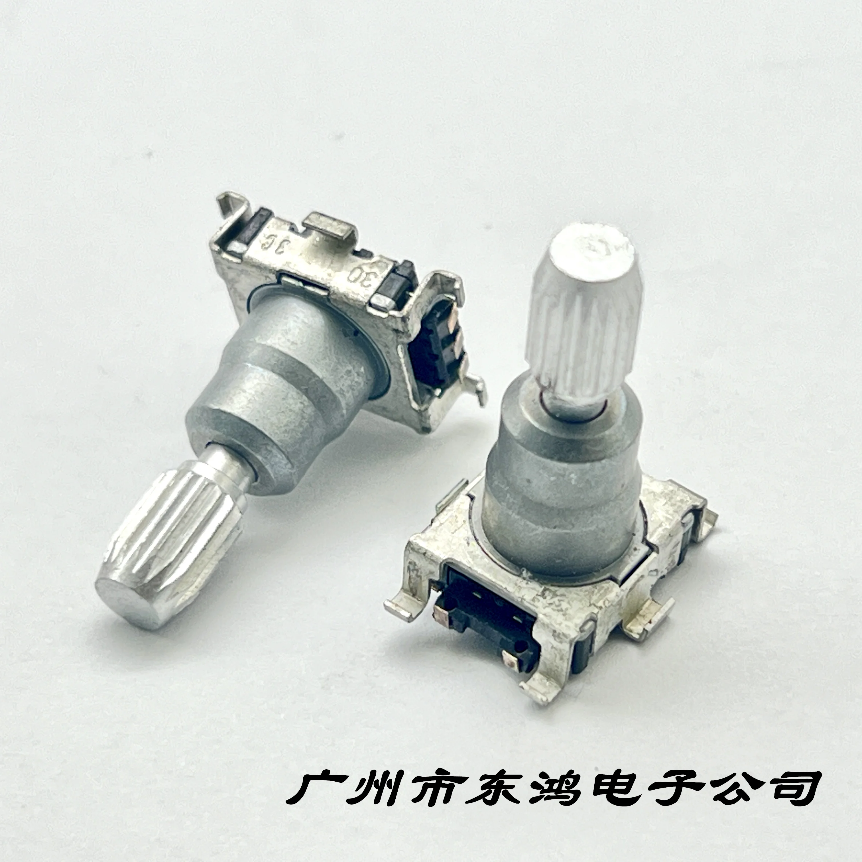 1 piece of Japanese ALPS EC11 encoder with press switch 24 positioning 24 pulse shaft length 21mm