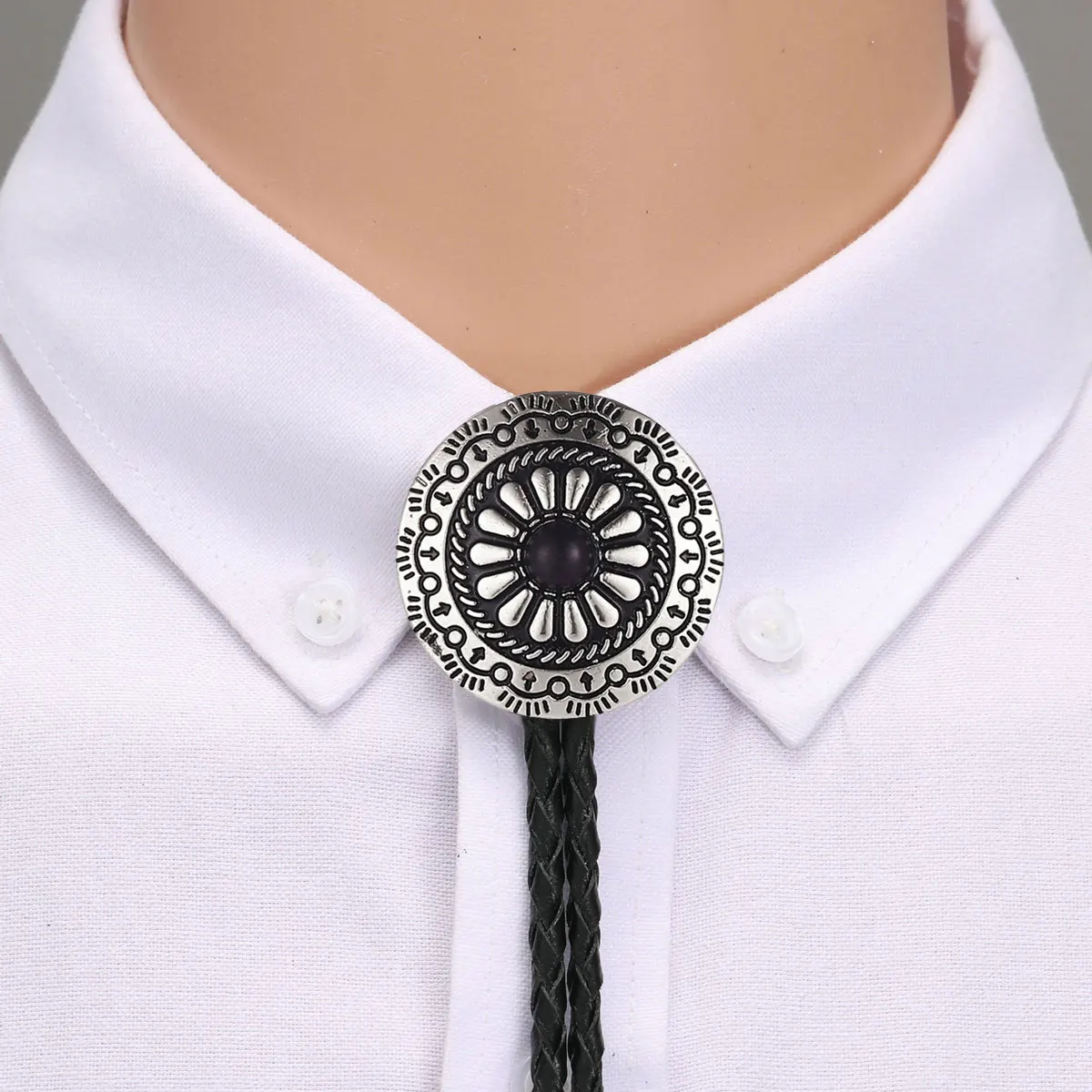 Round Light and Fresh Style Fashion Men Bolo Tie