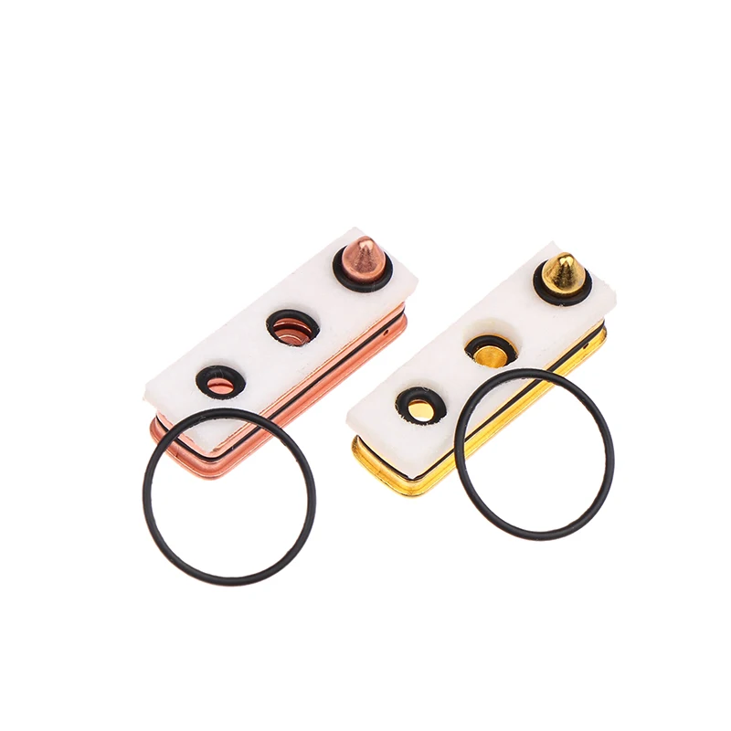 قاعدة قطنية معدنية مانعة للتسرب ولاعة الكيروسين وبطانة داخلية عادية وقاعدة معدلة من القطن تقلل من التطاير #4