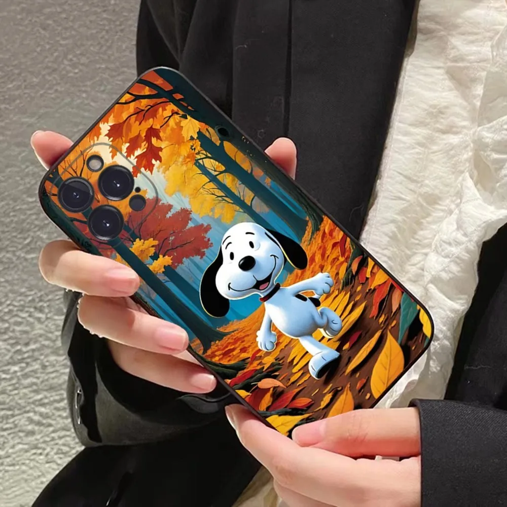 Классический чехол для телефона Comic S-Snoopy для iPhone 16, 15, 8, 7, 6, 6S Plus X SE XR XS 14 11 12 13 Mini Pro Max Mobile Case