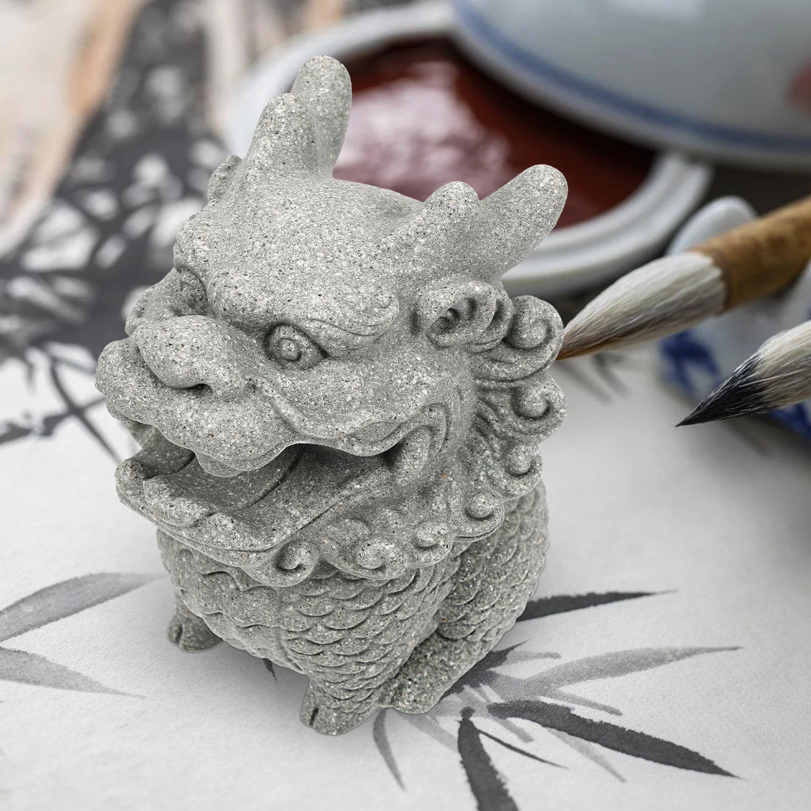 

Carved Stone Lion Paperweight Elegant Lion Statue for Living Room Bedroom Hotel Decor Desktop Stone Art Craft Ornament