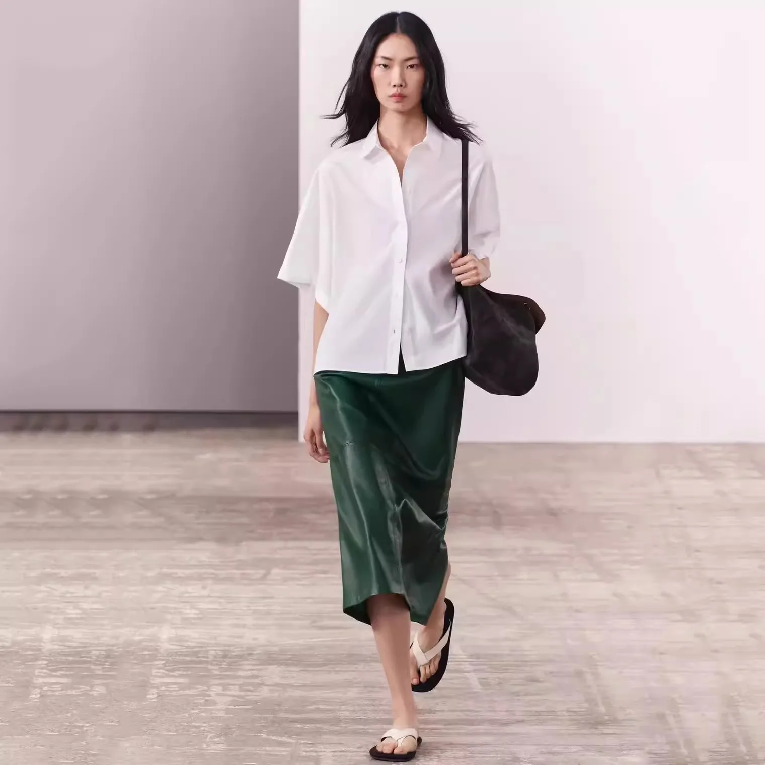 Ele Casual White antung irt Loose ort Sve Women's Faion Spring 2024 Oddychający, wygodny top uniwersalny na każdą okazję