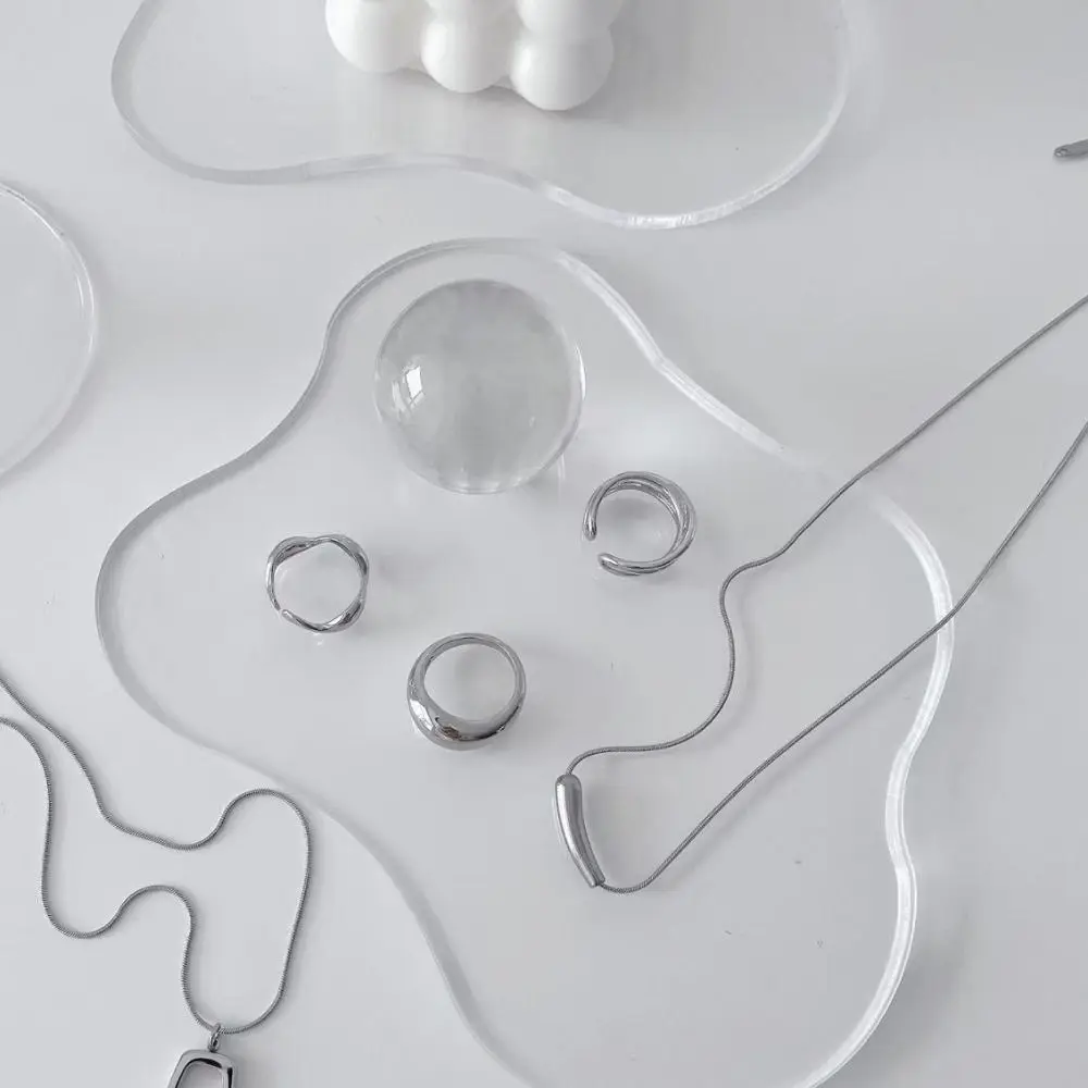 

5pcs INS Irregular Cloud Shape Transparent Coaster Modern Minimalist Style Acrylic Placemat Anti-scalding Cup Mat Bar