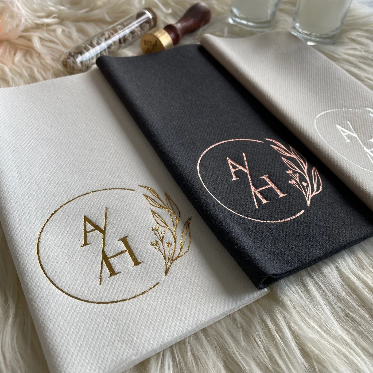 50pcs Customized Linen-Like Napkins for Weddings and Events