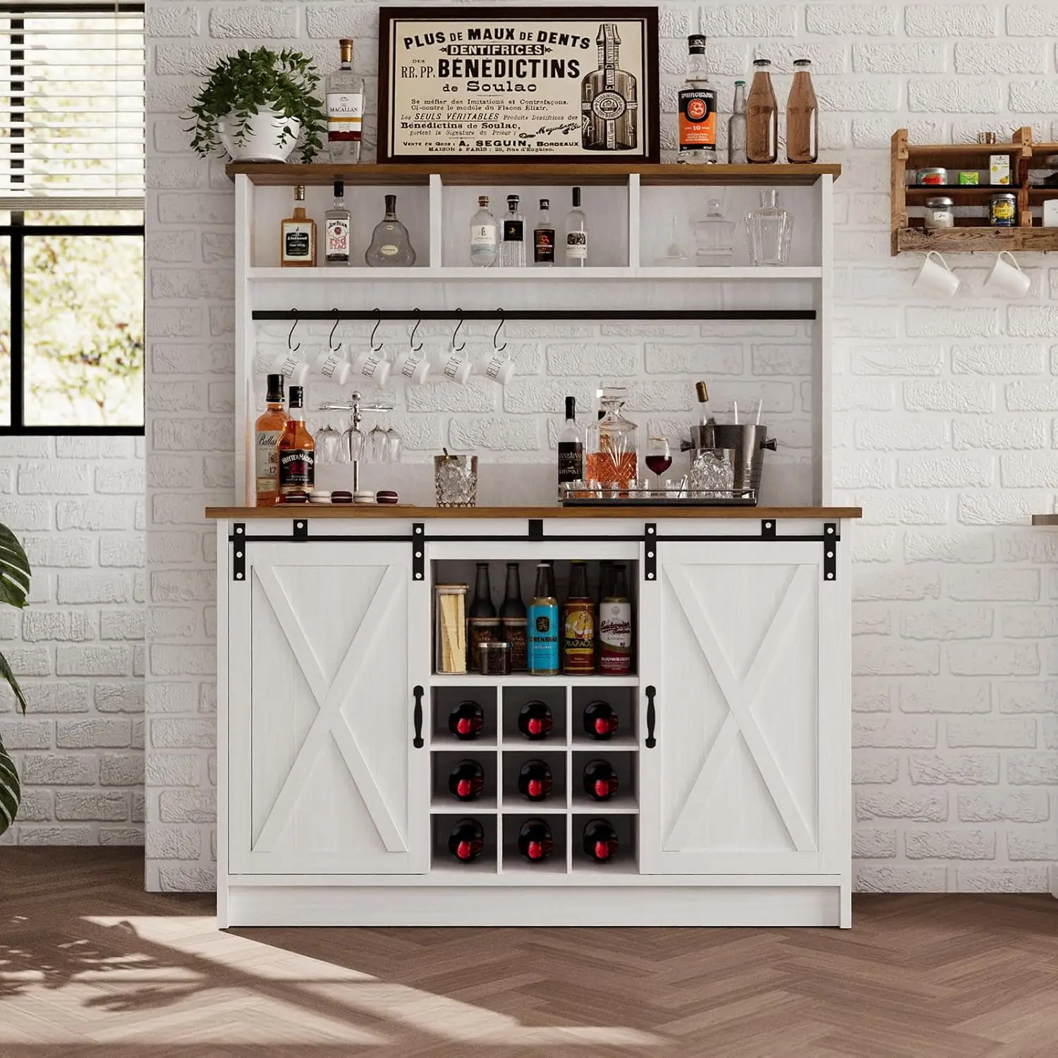 

Кофейный бар в стиле фермерского дома, тумба для хранения 47 дюймов, раздвижные двери-складки, 6 крючков, 9 полок для вин, для столовой/кухни, белый, на заказ