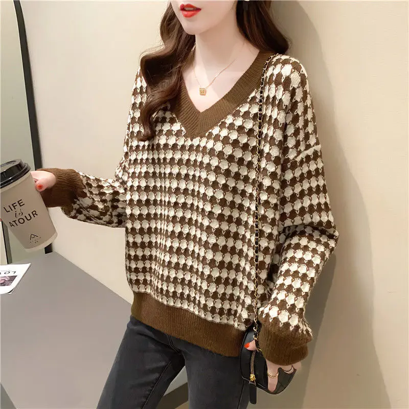 V-neck Loose Plus Size Women's Sweater New Item Explosive for Wearing on the Outside and Wearing on the Inside Knitted Sweater