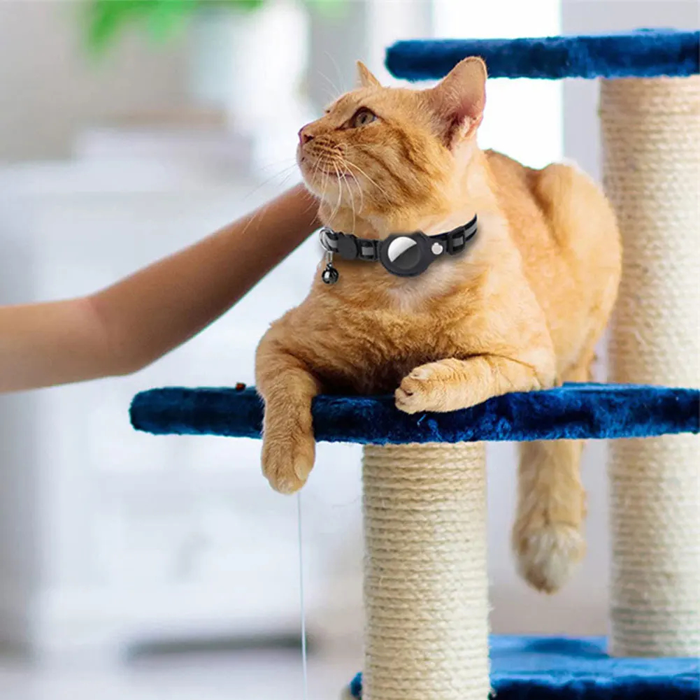 For Apple AirTag Pet Collar Safety Buckle Kitten Collar Adjustable GPS Tracker Holder for Cat Kitten